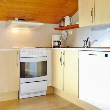 Semesterbostad 6 Person In Olden