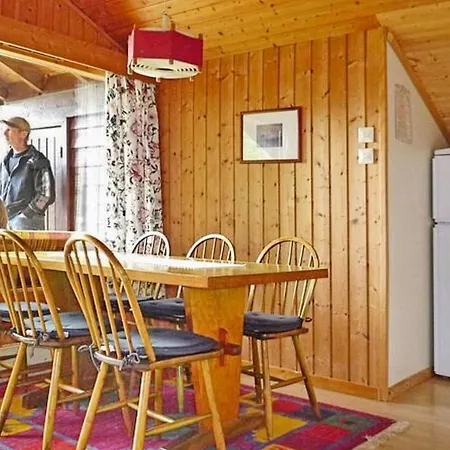 Semesterbostad 6 Person In